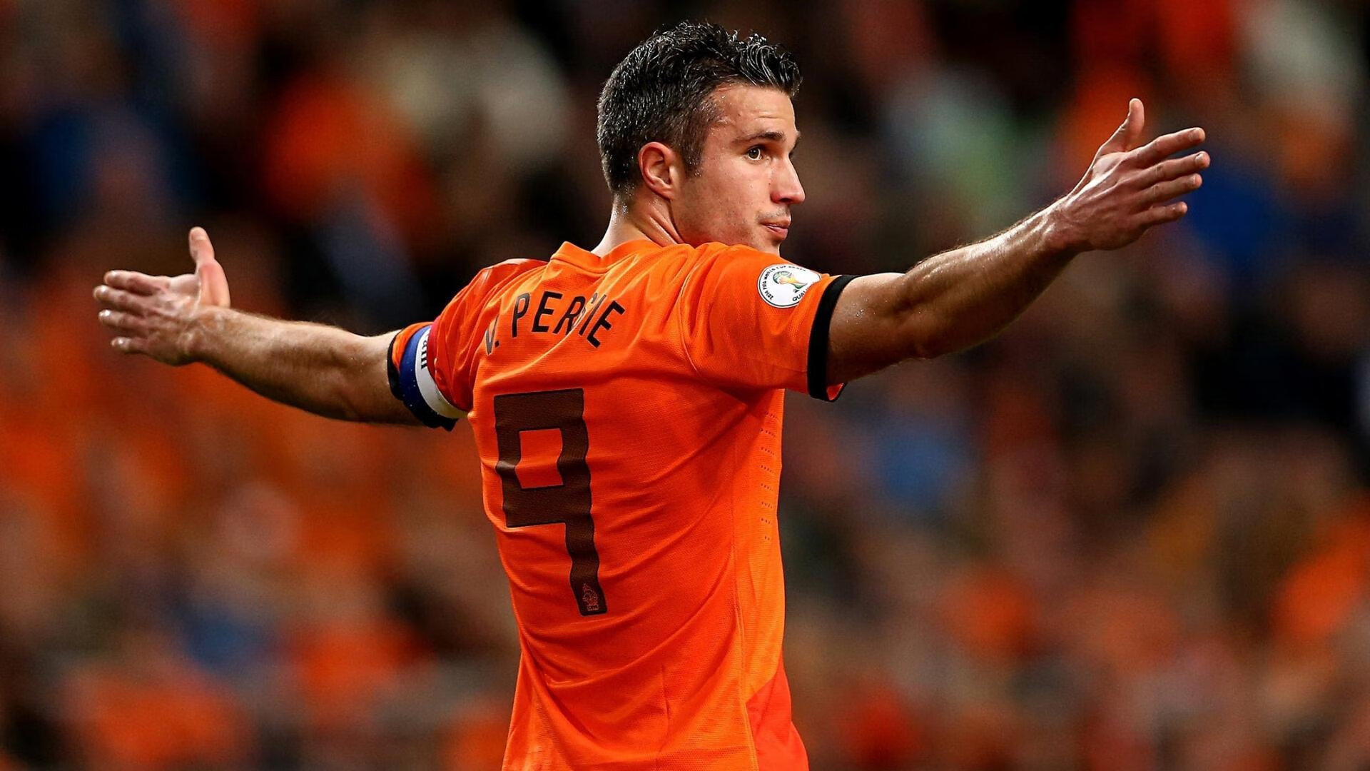 kaiyun开云·官方网站-西甲俱乐部巅峰对决：攻势变幻令人惊叹，西甲争冠分析